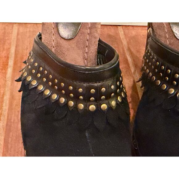 Isabella Fiore Black Suede Fringe Studded Wooden Heels Women’s Size 8 - Picture 14 of 14